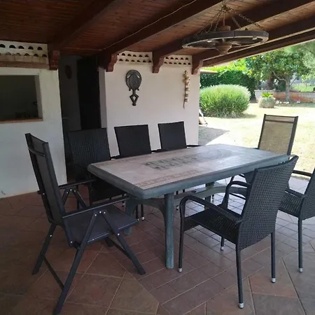 Spacious In Verteneglio Holiday home