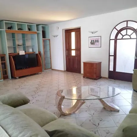 Holiday home Spacious In Verteneglio *