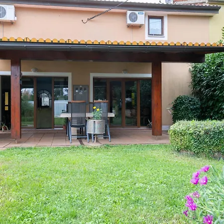 Holiday home Spacious In Verteneglio Brtonigla