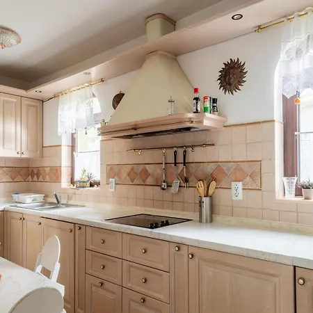 Spacious In Verteneglio Holiday home Brtonigla