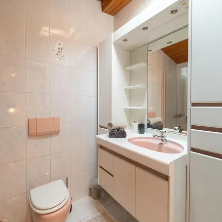 Holiday home Spacious In Verteneglio Brtonigla